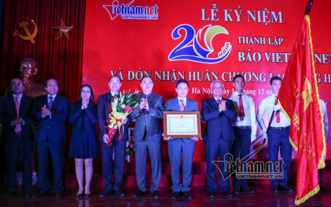 Báo VietnamNet kỷ niệm 20 năm thành lập và đón nhận Huân chương Lao động hạng Nhì